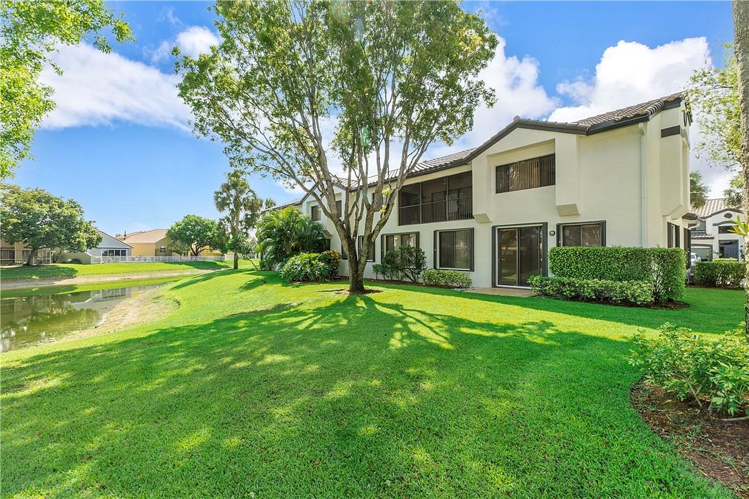 7525 NW 61st Ter 2701