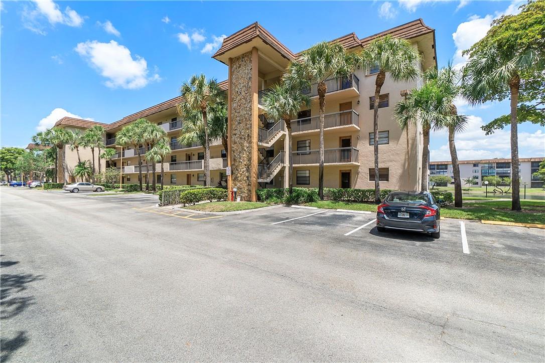 4950 E Sabal Palm Blvd 110