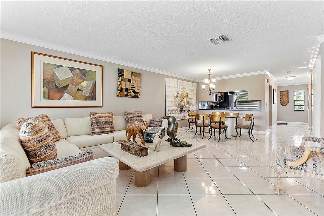 9193 Pecky Cypress Ln 6f