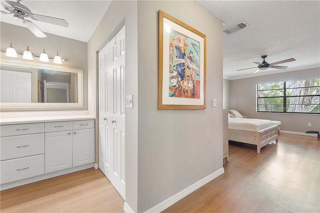 9193 Pecky Cypress Ln 6f