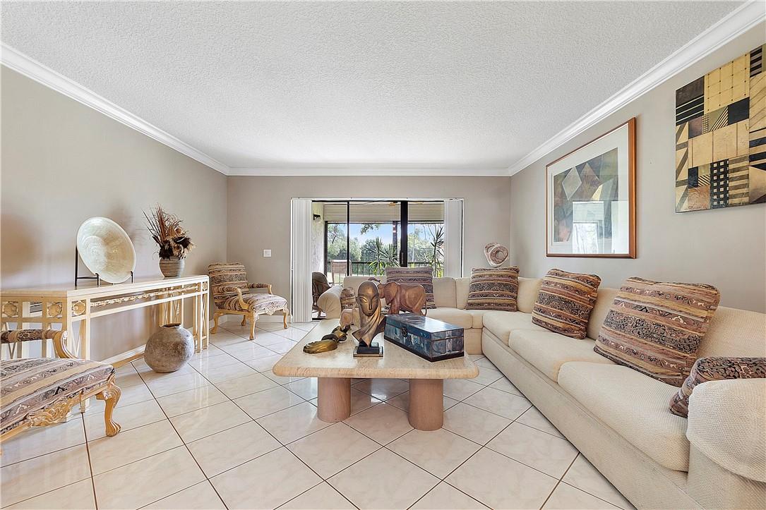 9193 Pecky Cypress Ln 6f