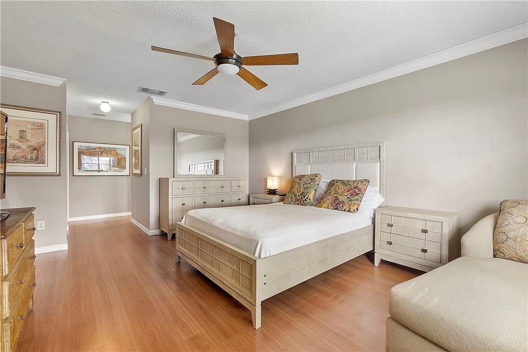 9193 Pecky Cypress Ln 6f