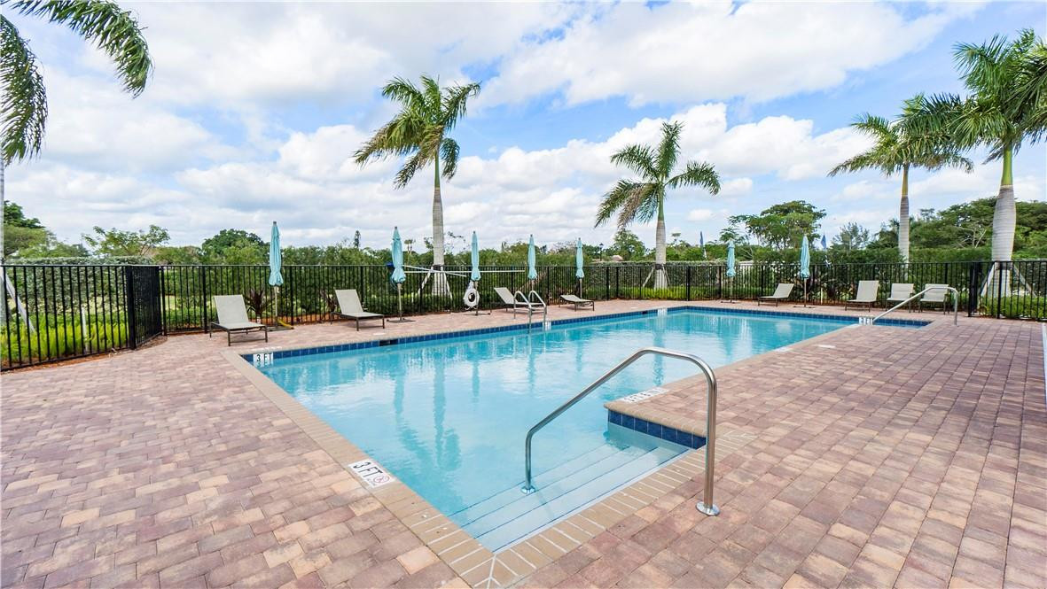 21386 Juego Cir 10-b