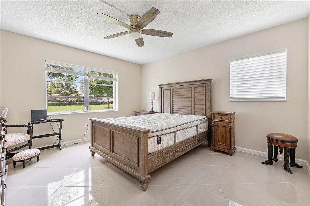 9886 Marina Blvd 615