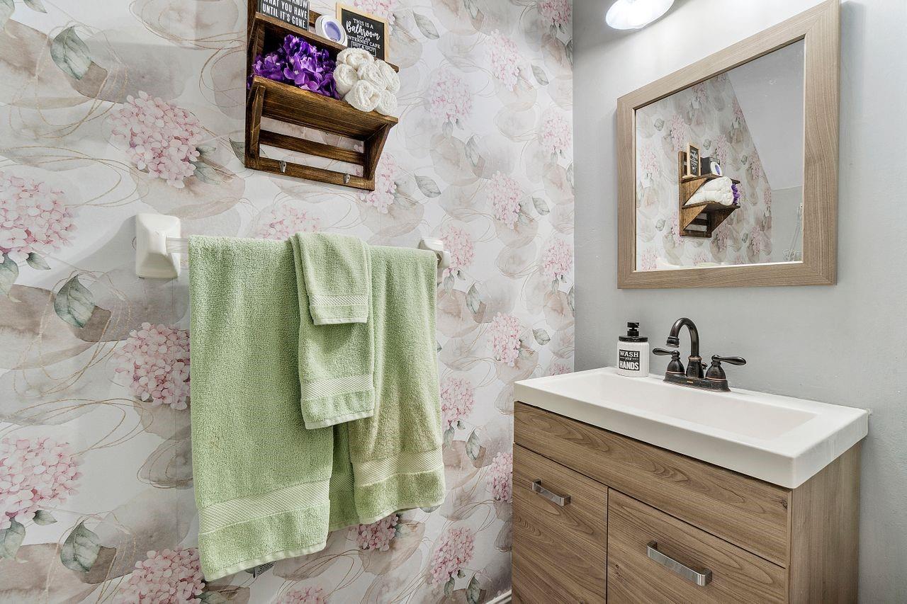 11010 Sand Dollar Ct