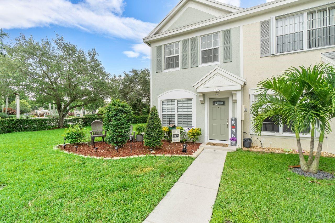 11010 Sand Dollar Ct