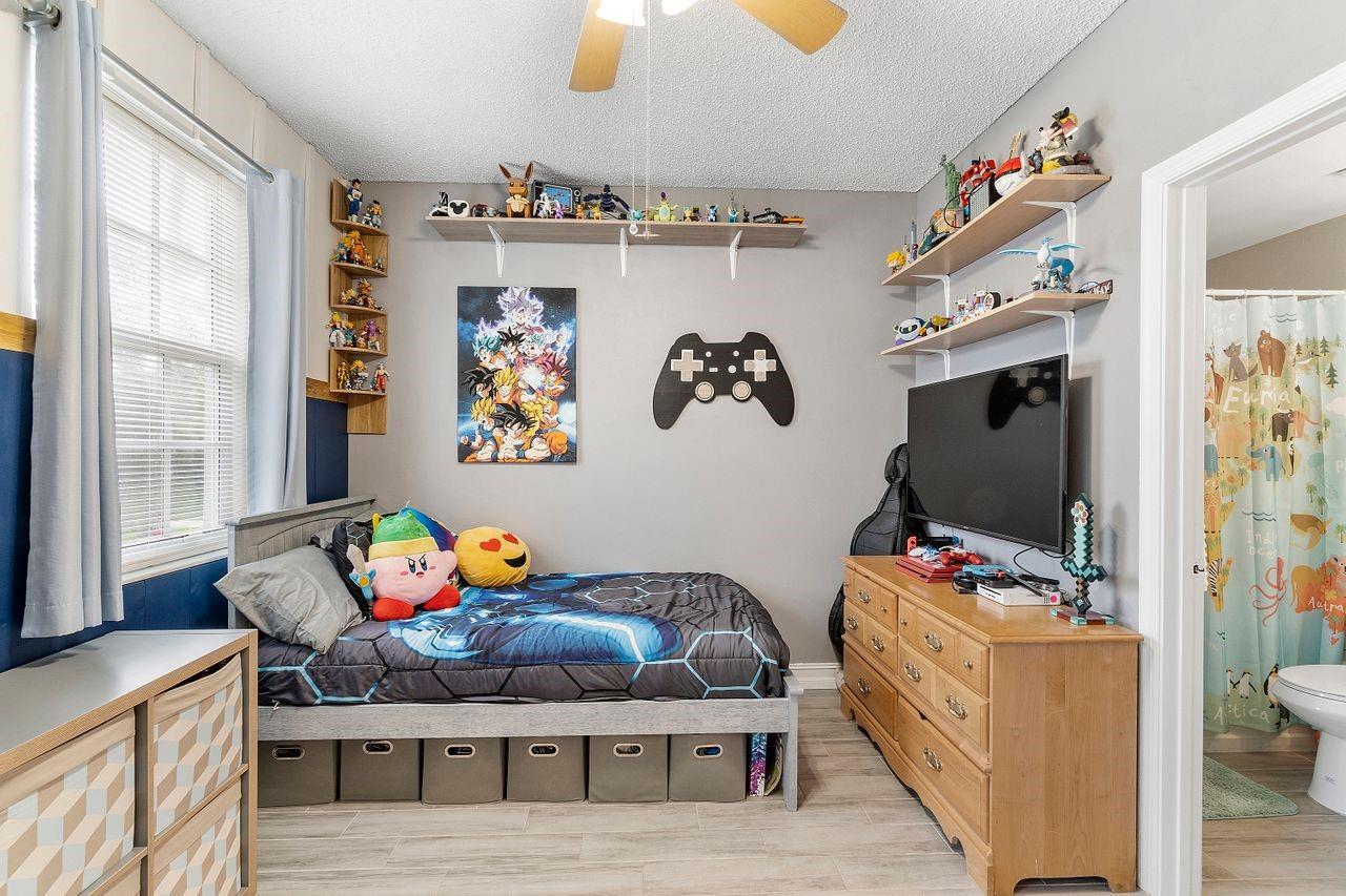 11010 Sand Dollar Ct