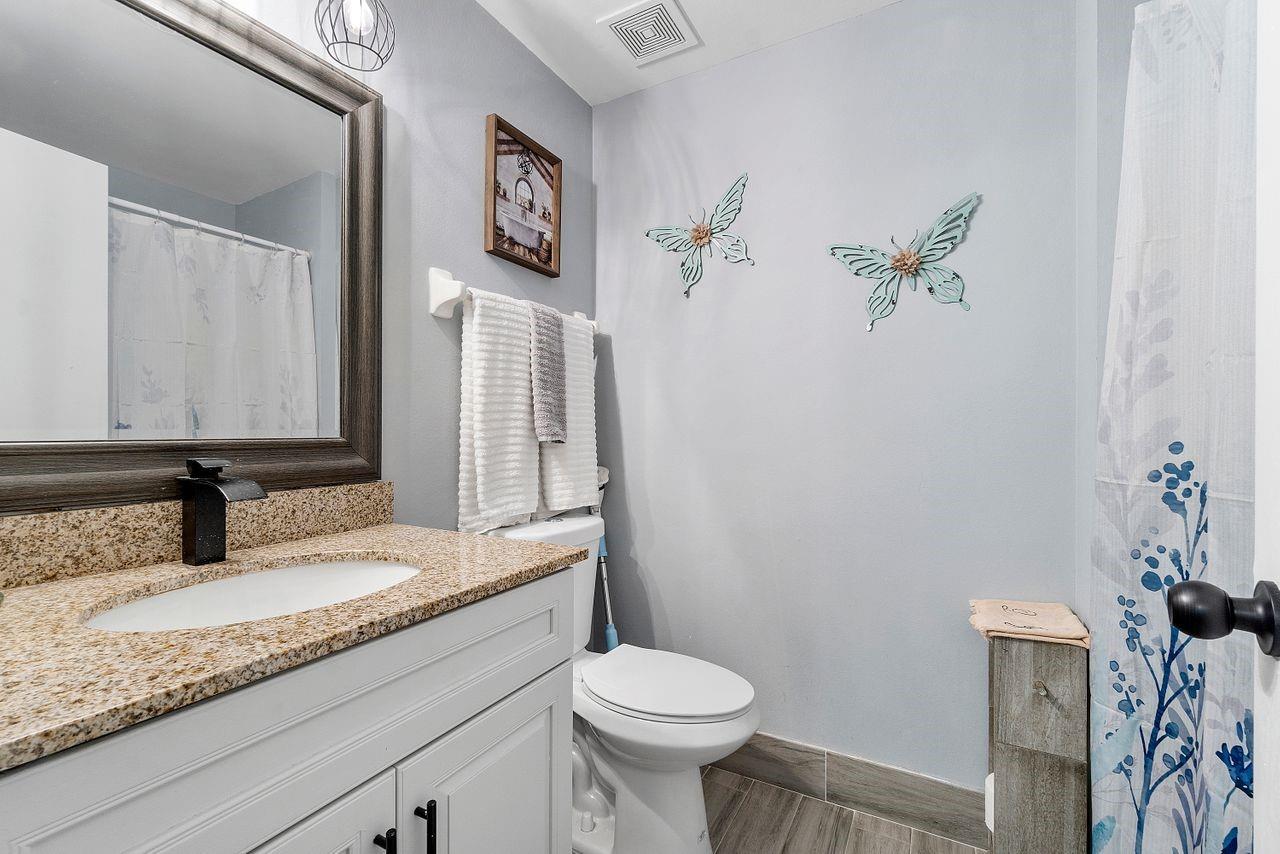 11010 Sand Dollar Ct