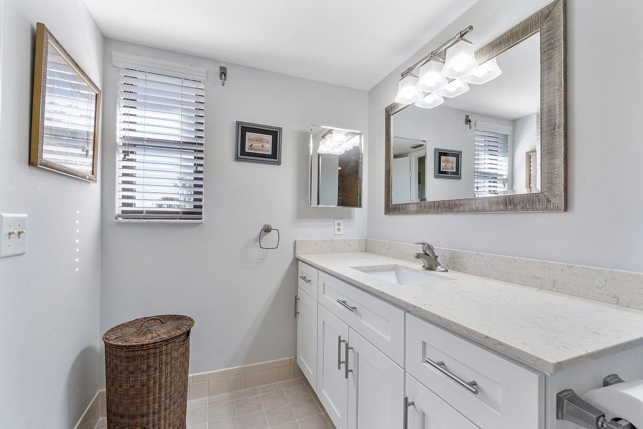 2205 S Cypress Bend Dr 408