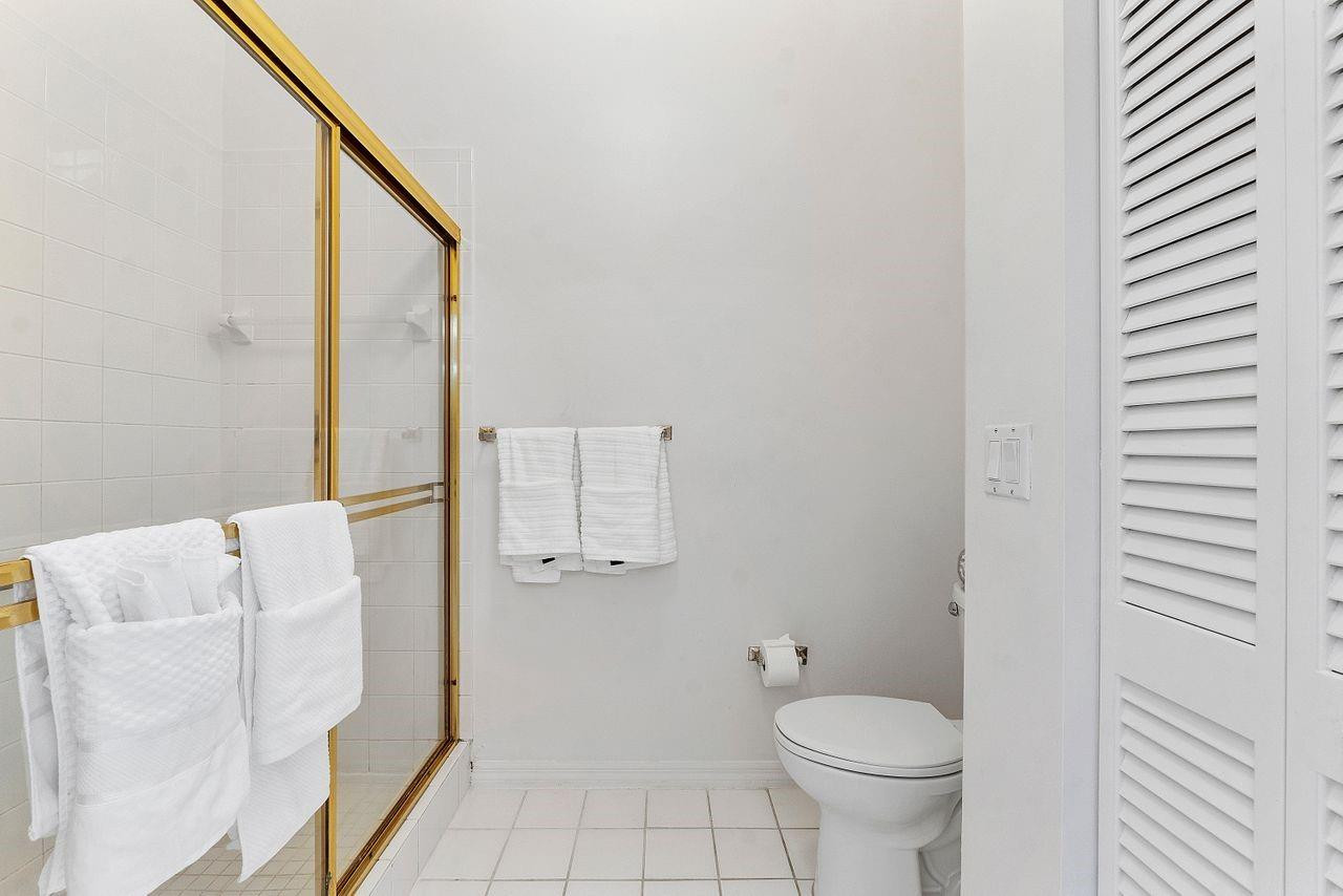 9805 Malvern Dr 9805