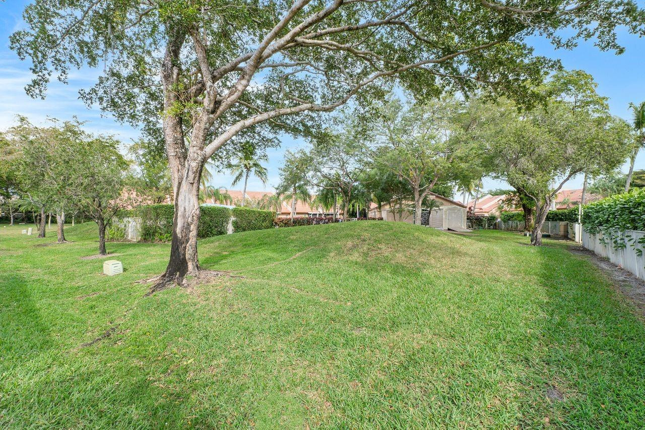 9805 Malvern Dr 9805