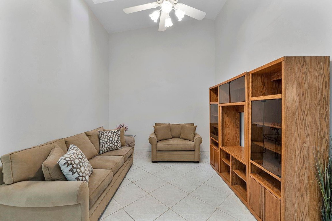 9805 Malvern Dr 9805