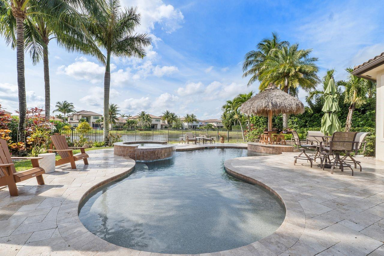 16607 Chesapeake Bay Ct