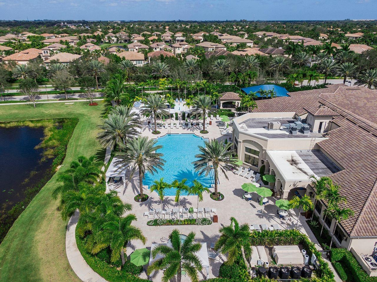 16607 Chesapeake Bay Ct