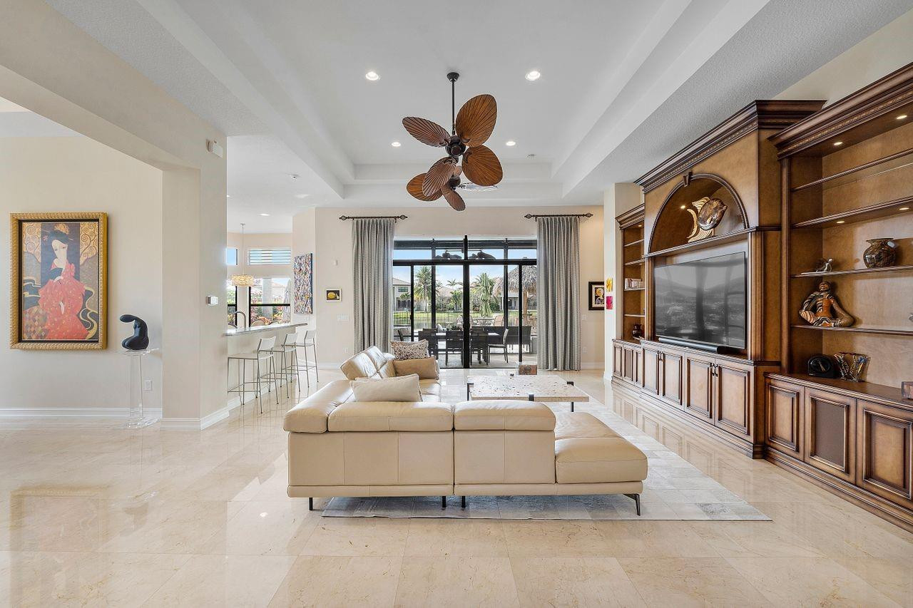 16607 Chesapeake Bay Ct