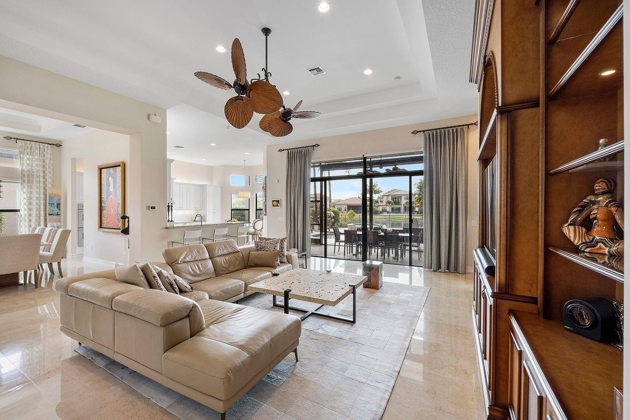 16607 Chesapeake Bay Ct