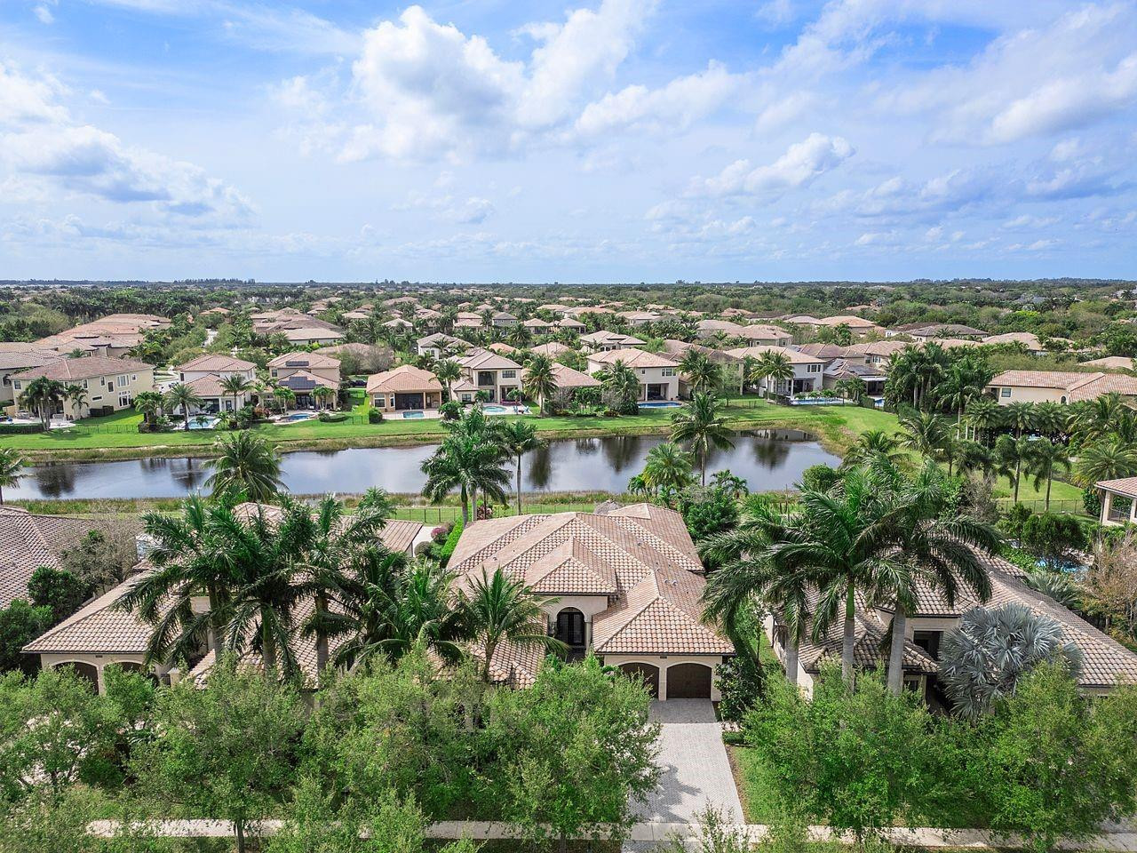 16607 Chesapeake Bay Ct