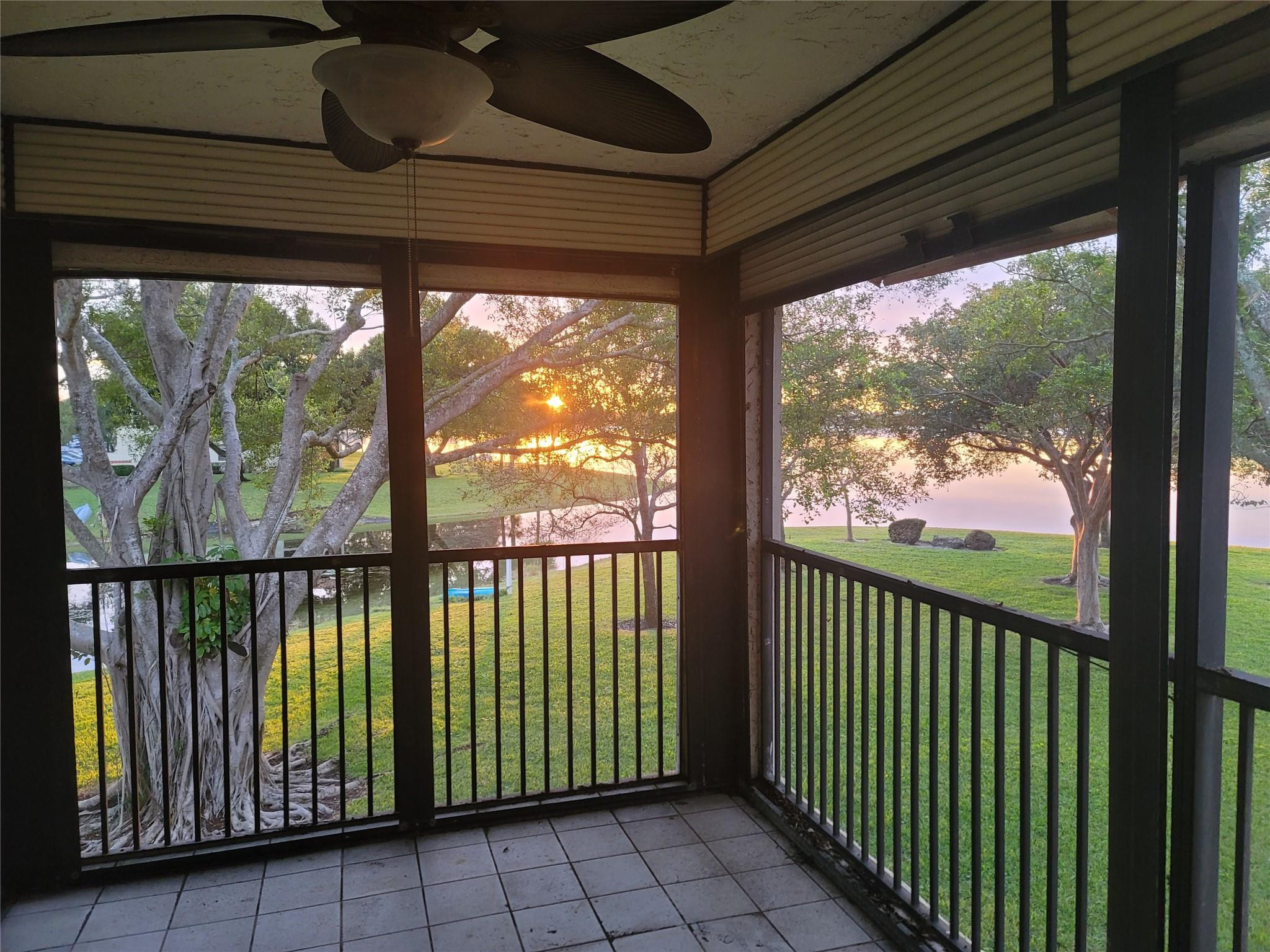 712 Congressional Way 712