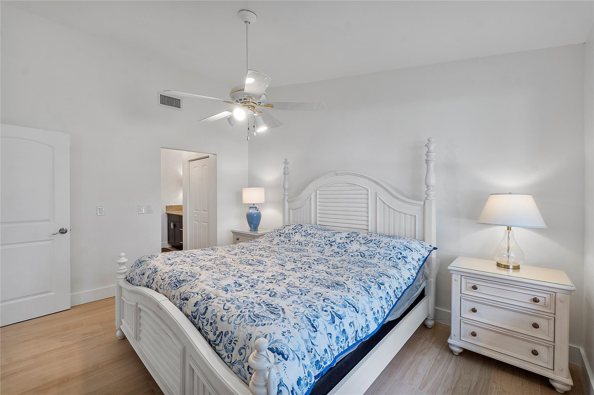 712 Congressional Way 712