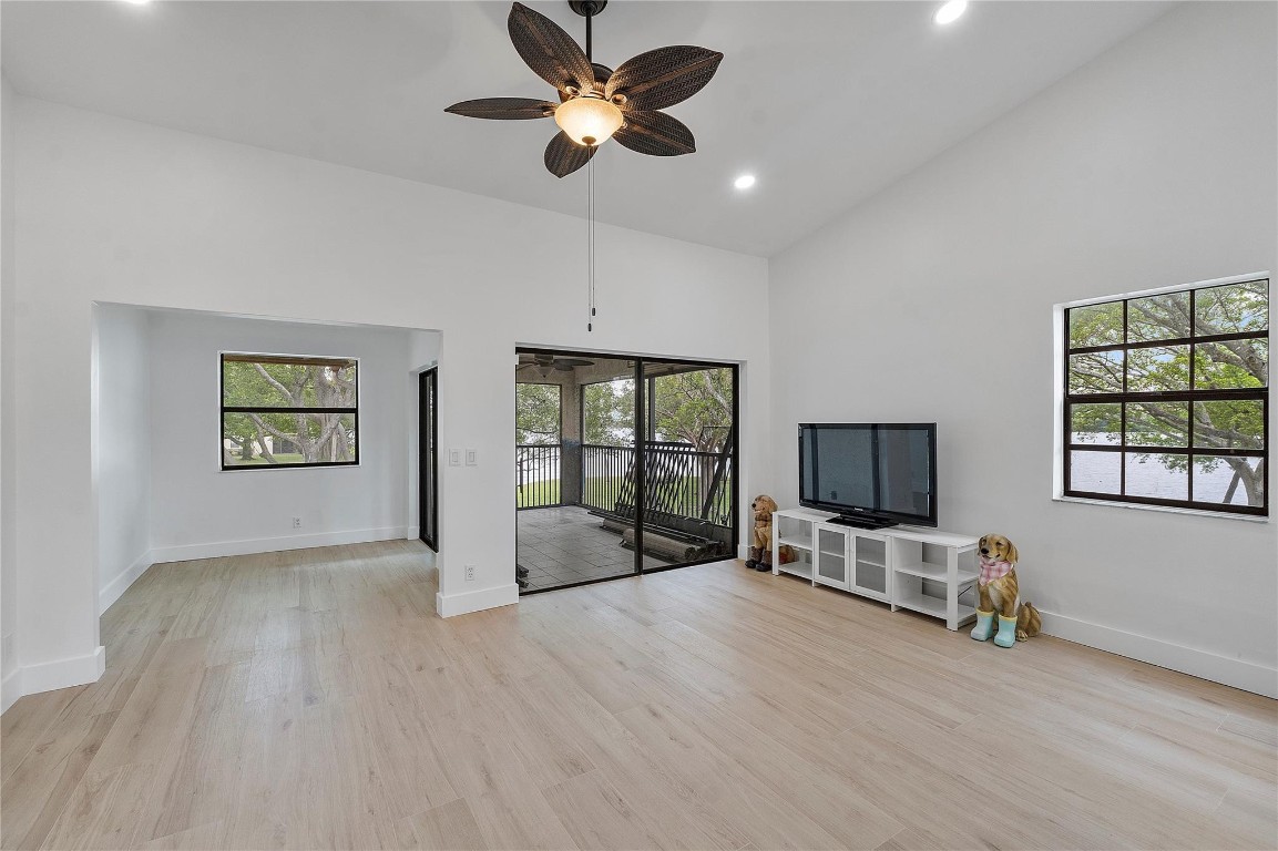 712 Congressional Way 712