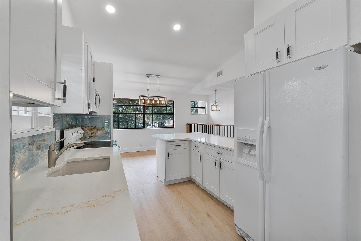 712 Congressional Way 712