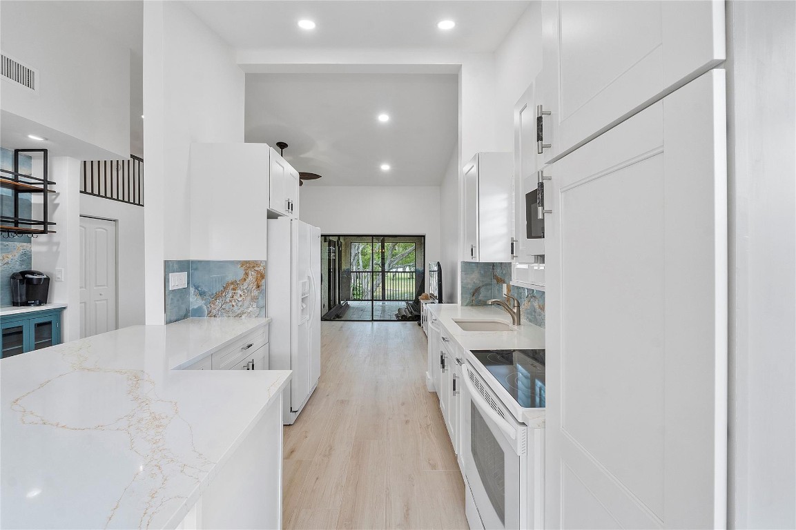 712 Congressional Way 712