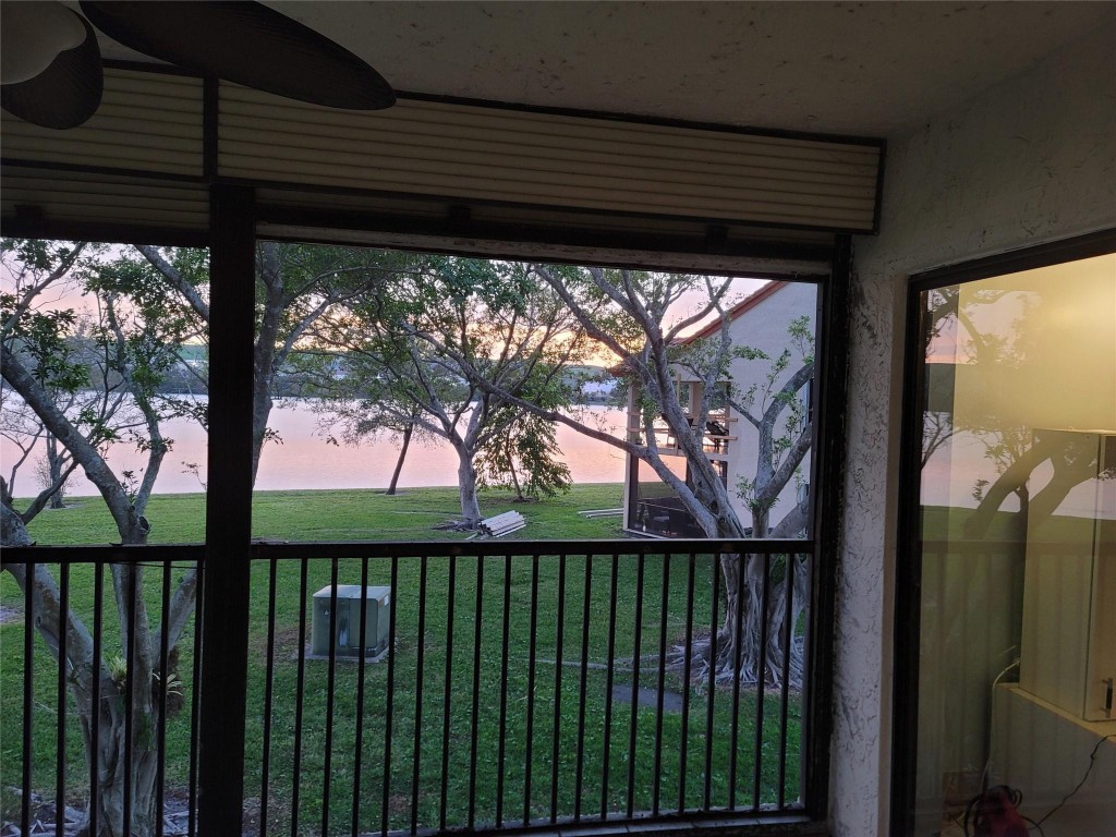 712 Congressional Way 712