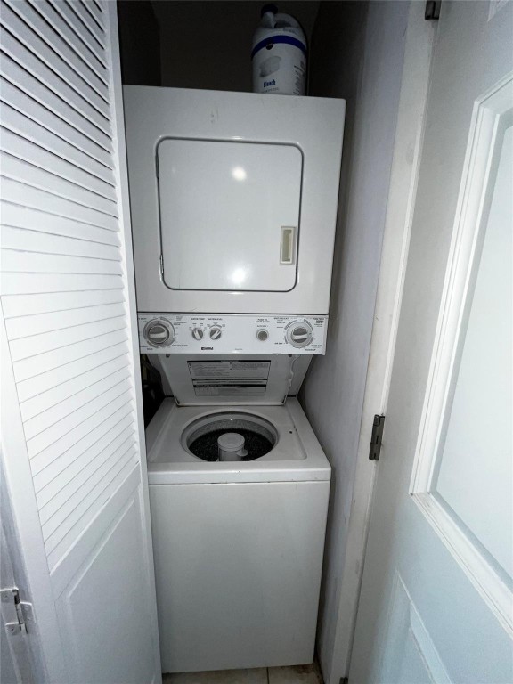 2108 S Cypress Bend Dr 308