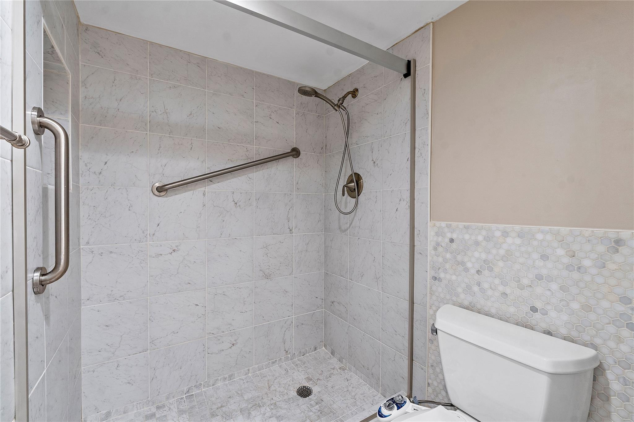 1601 Abaco Dr J3