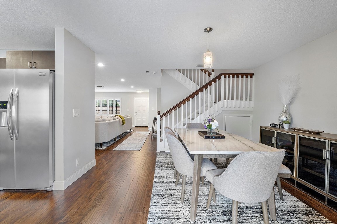 9128 Vineyard Lake Dr