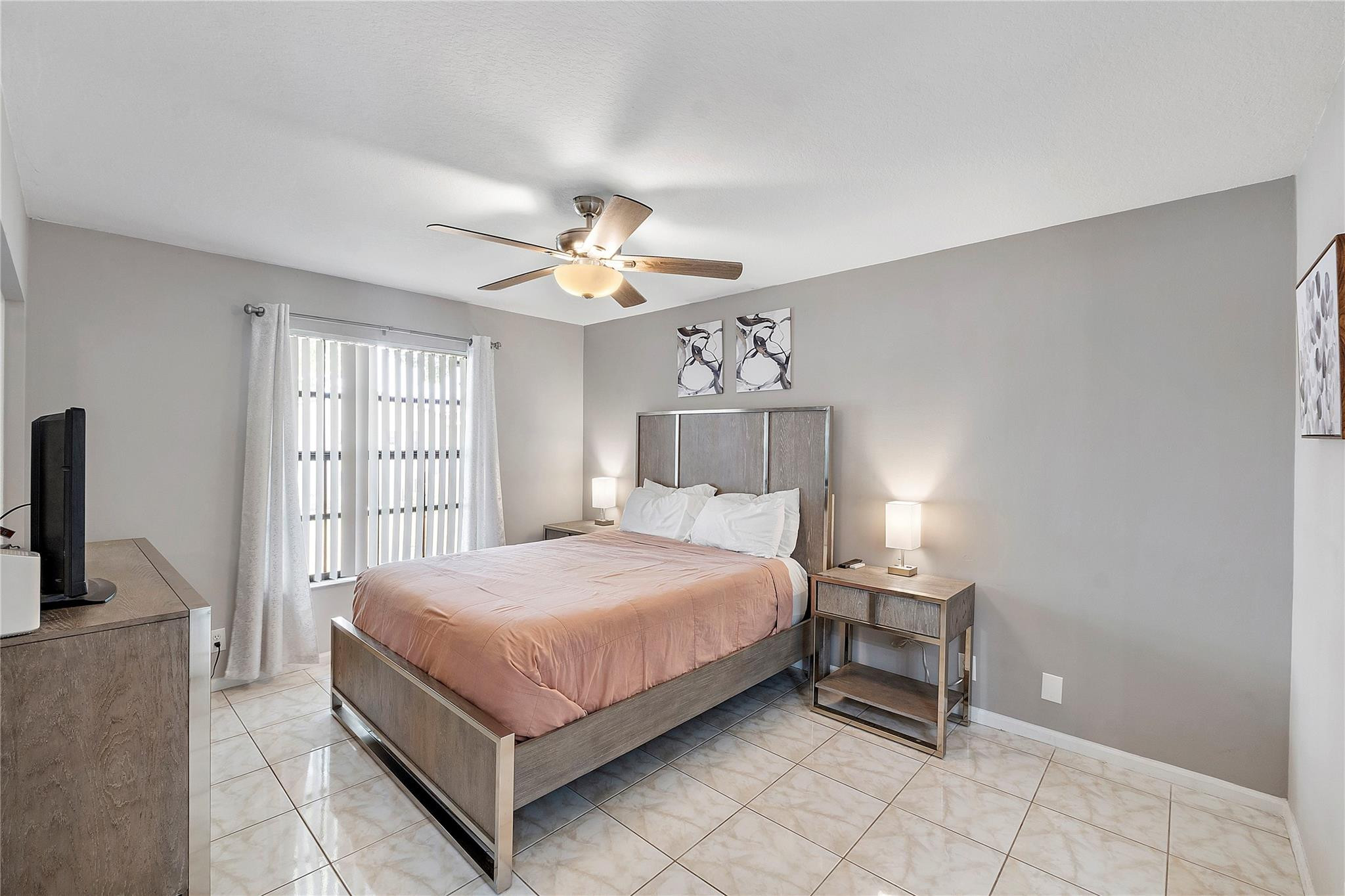 300 Palmwood Place P202