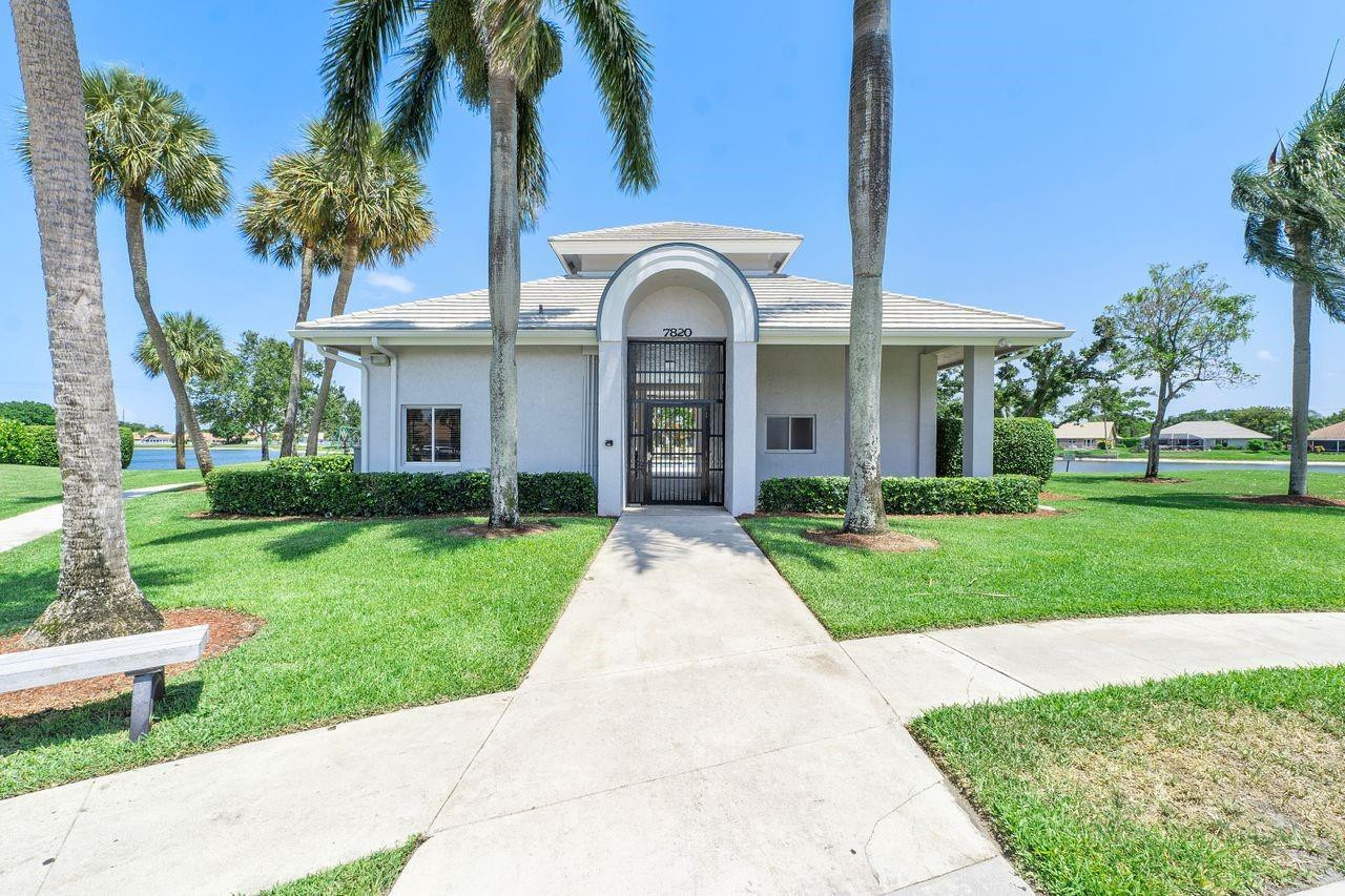 7696 Northtree Way