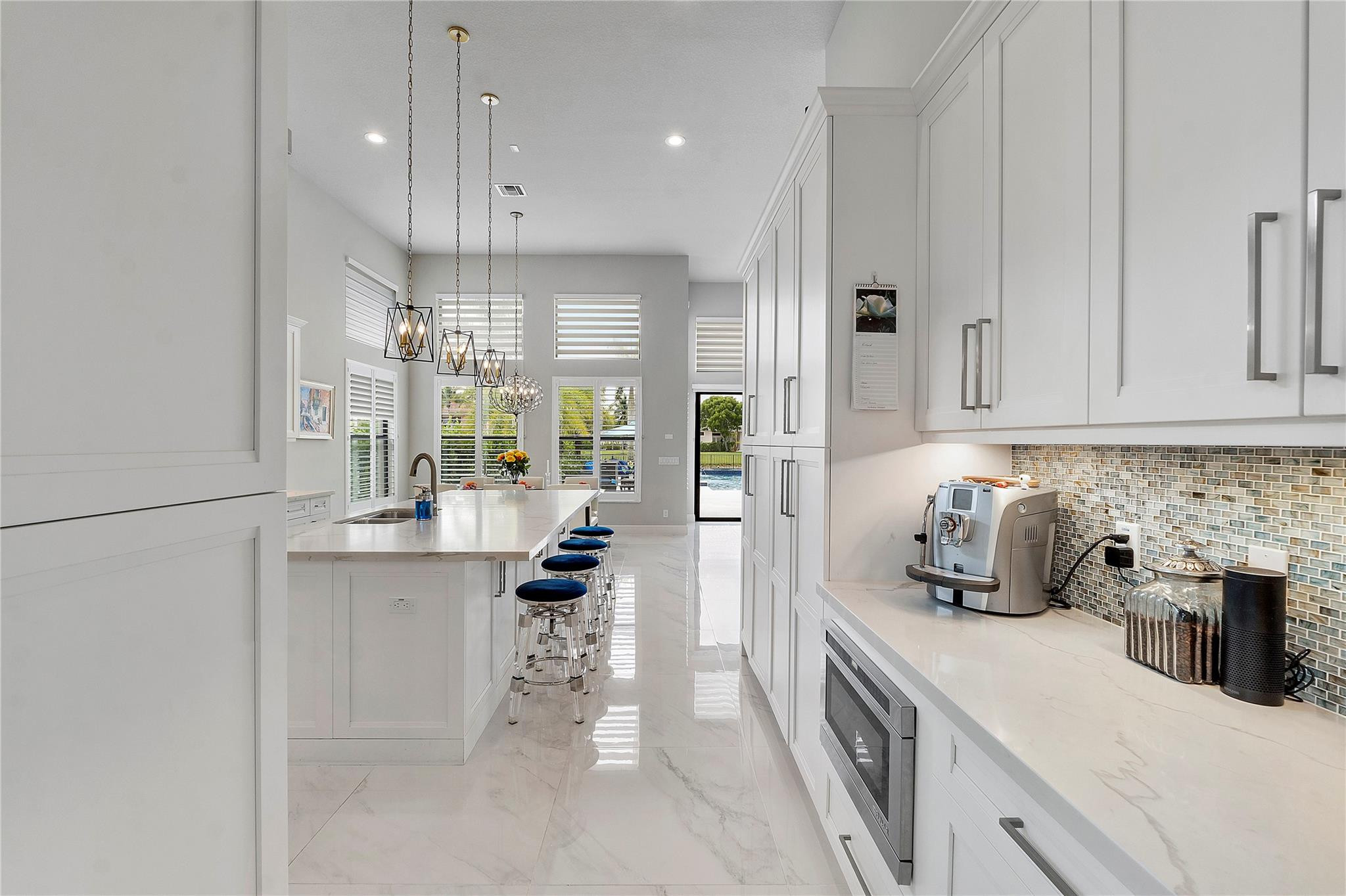 10280 Sweet Bay Ct