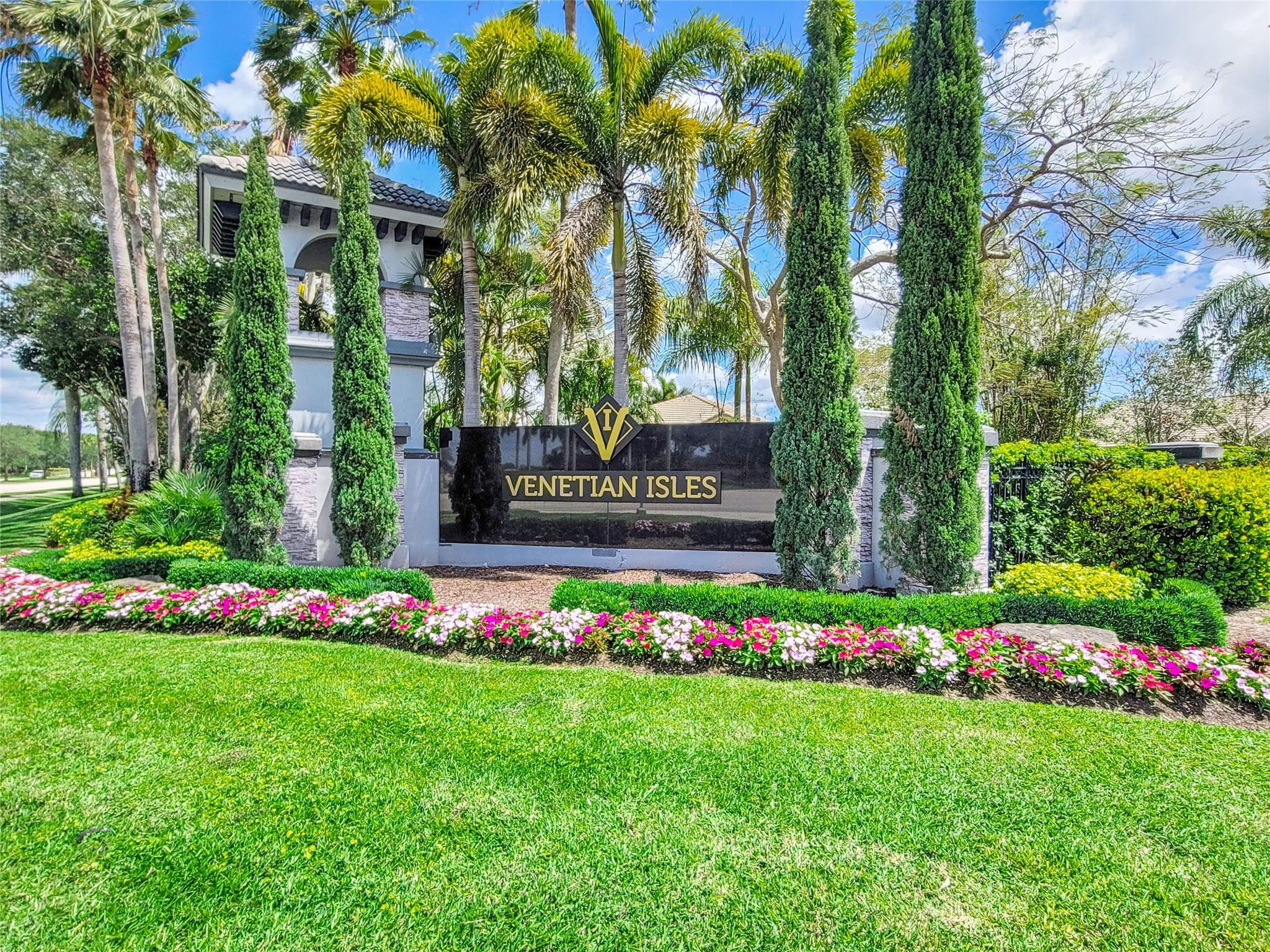 8187 Bellafiore Way