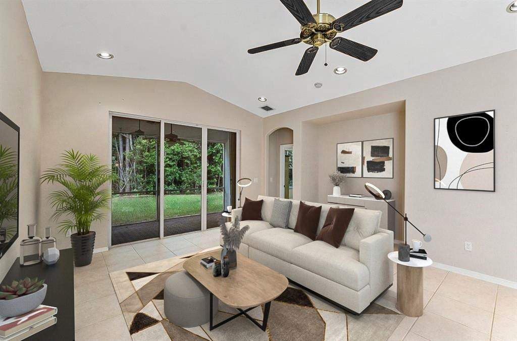 8187 Bellafiore Way
