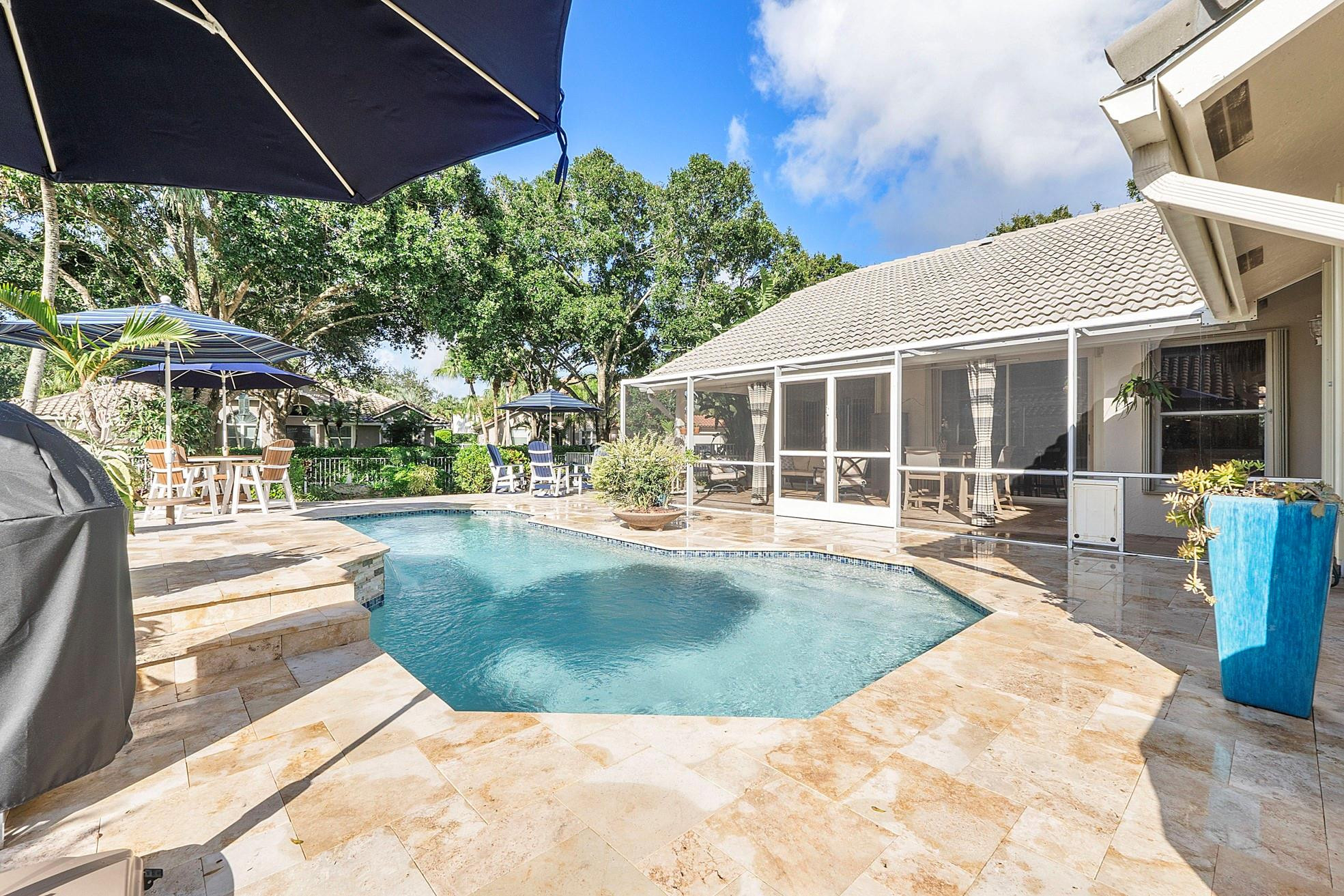 4366 NW 62nd Ave
