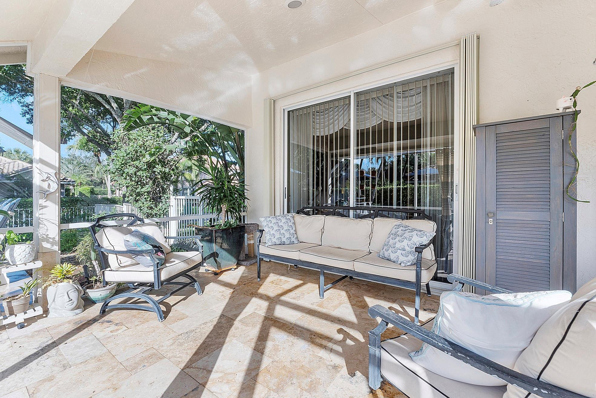 4366 NW 62nd Ave