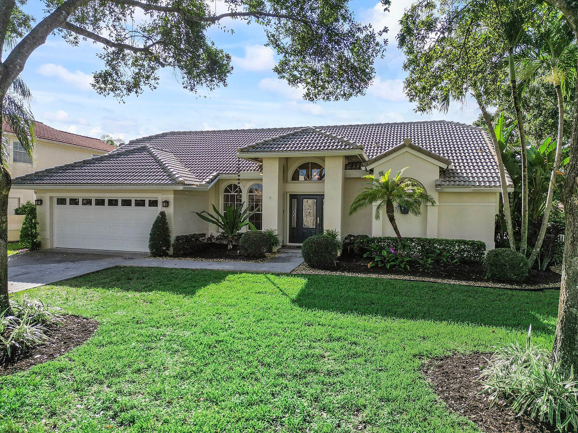 4366 NW 62nd Ave