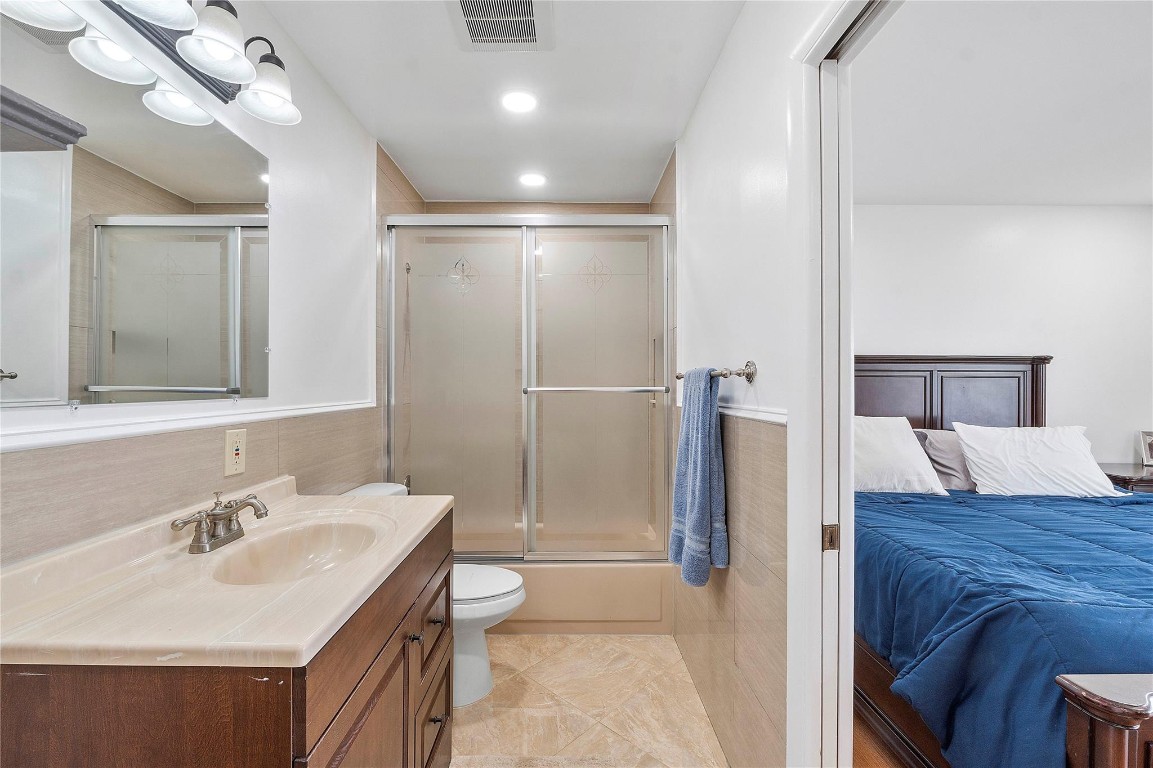 6600 Royal Palm Blvd 315B