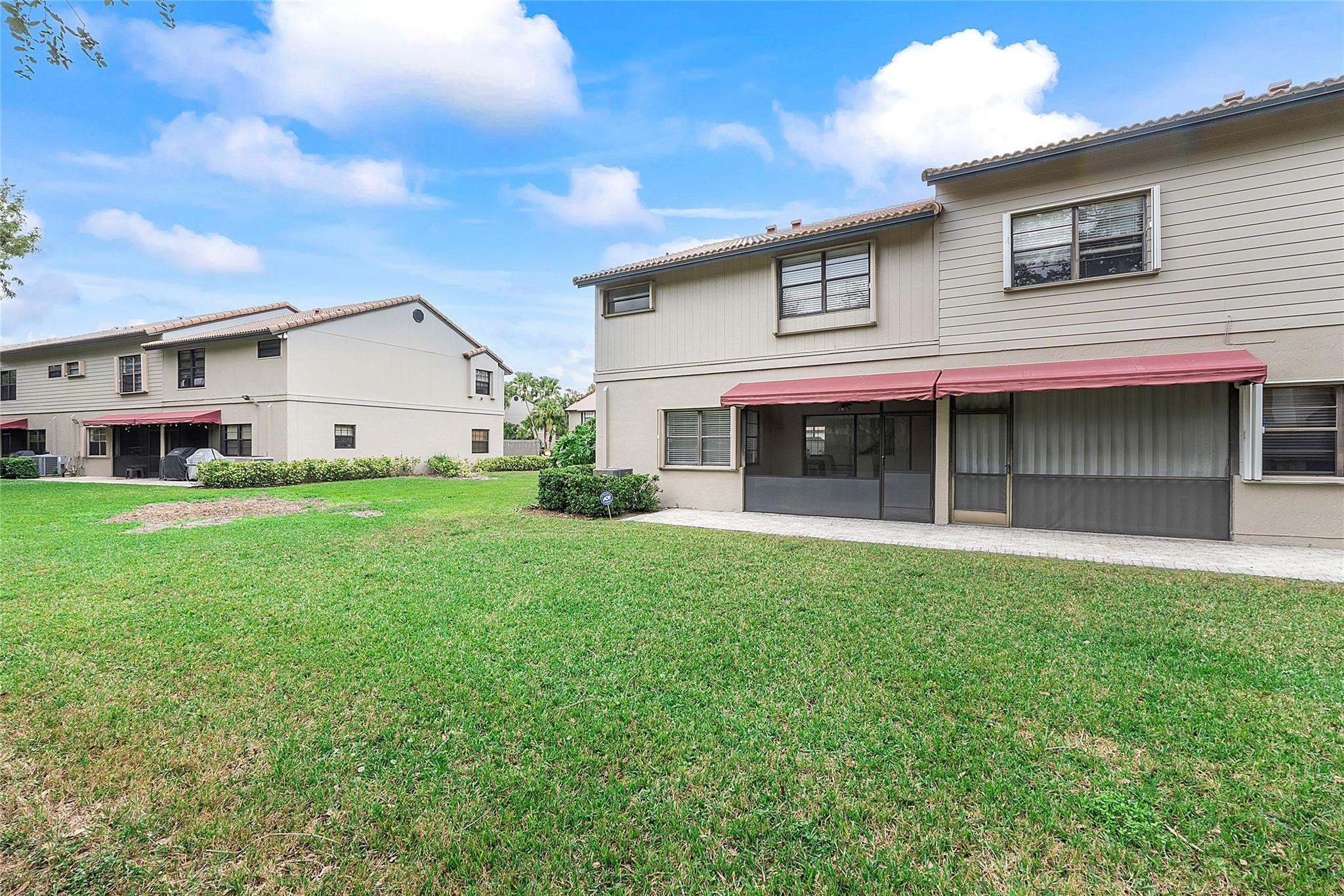 9133 Vineyard Lake Dr 9133