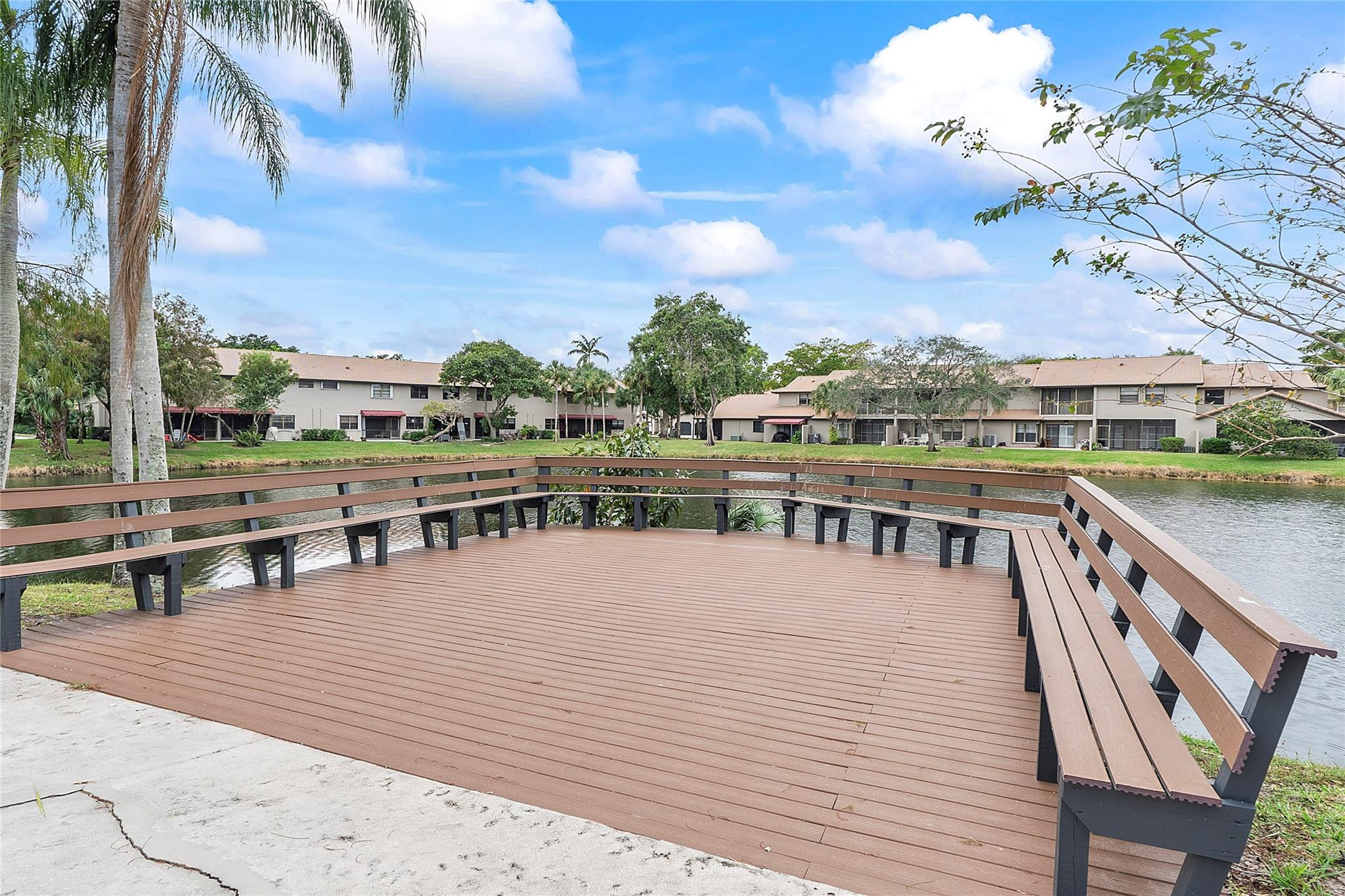 9133 Vineyard Lake Dr 9133