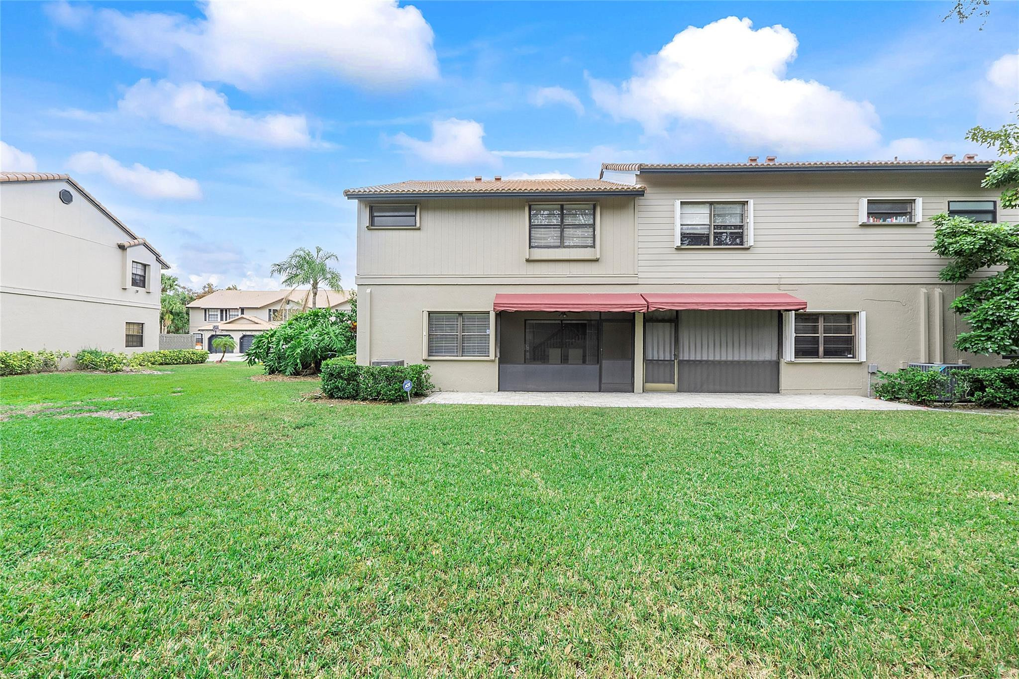 9133 Vineyard Lake Dr 9133