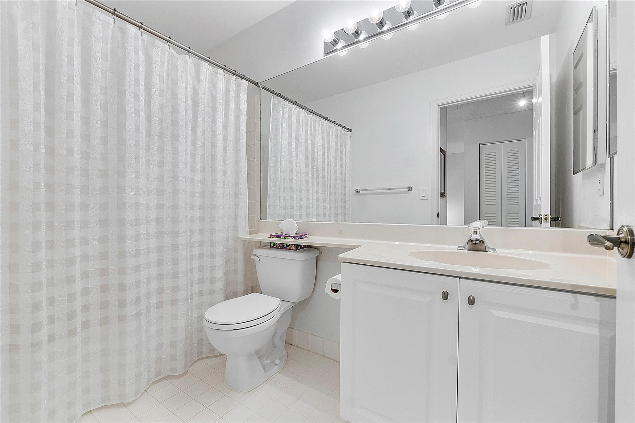 9133 Vineyard Lake Dr 9133