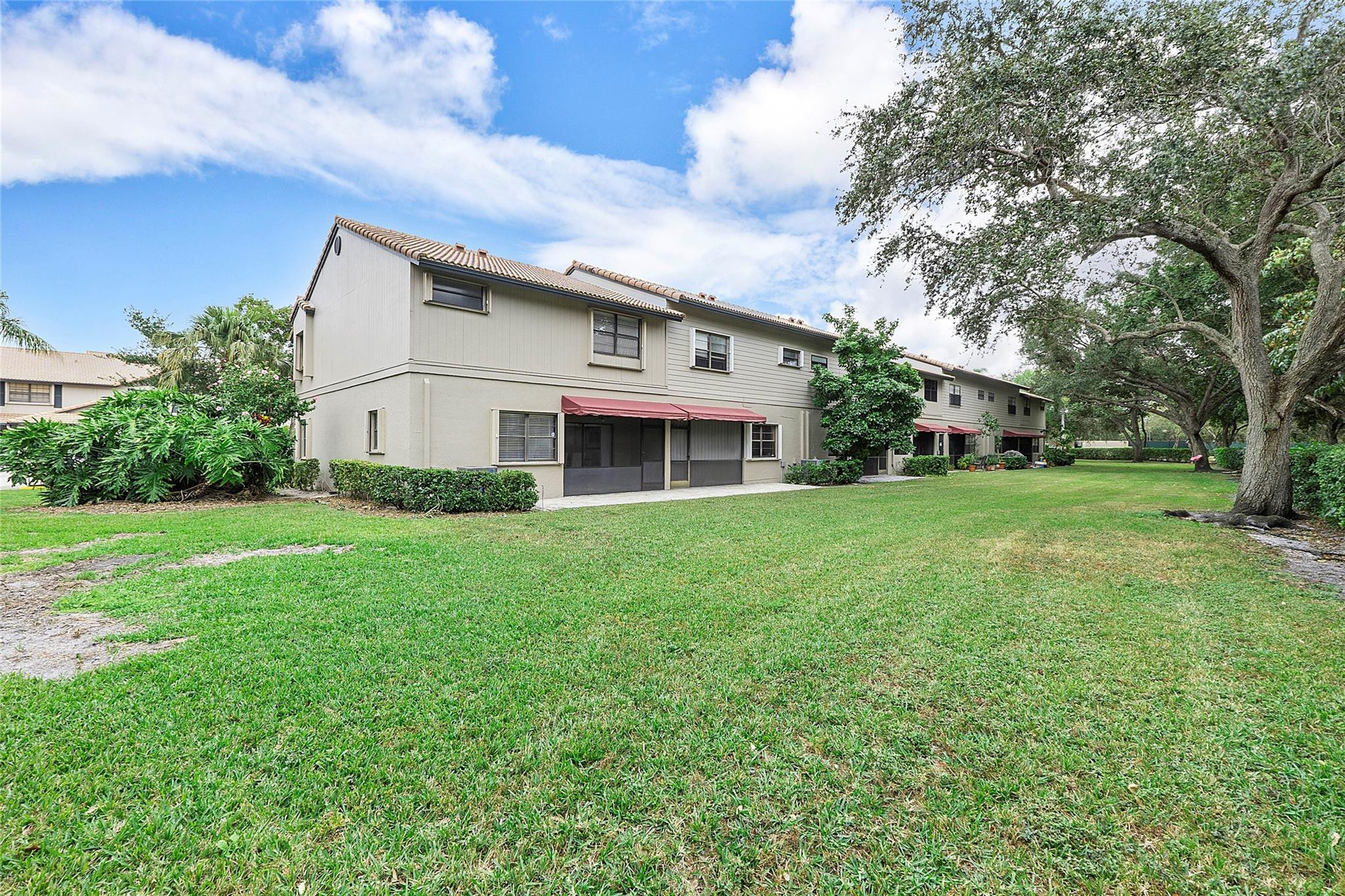 9133 Vineyard Lake Dr 9133