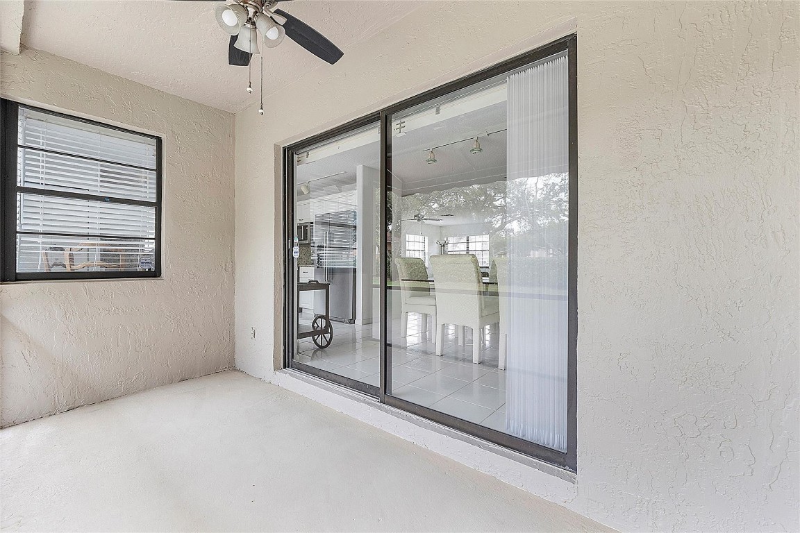 9133 Vineyard Lake Dr 9133