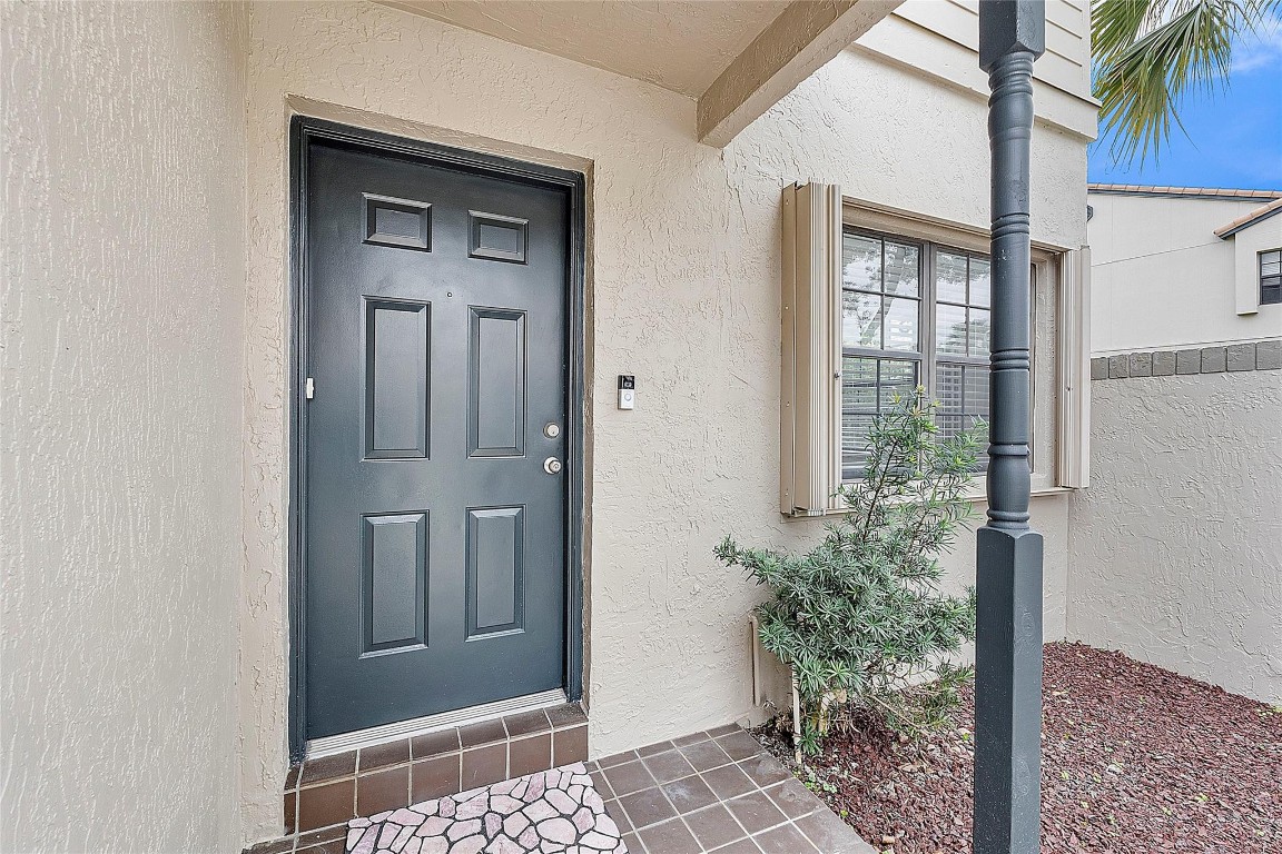 9133 Vineyard Lake Dr 9133