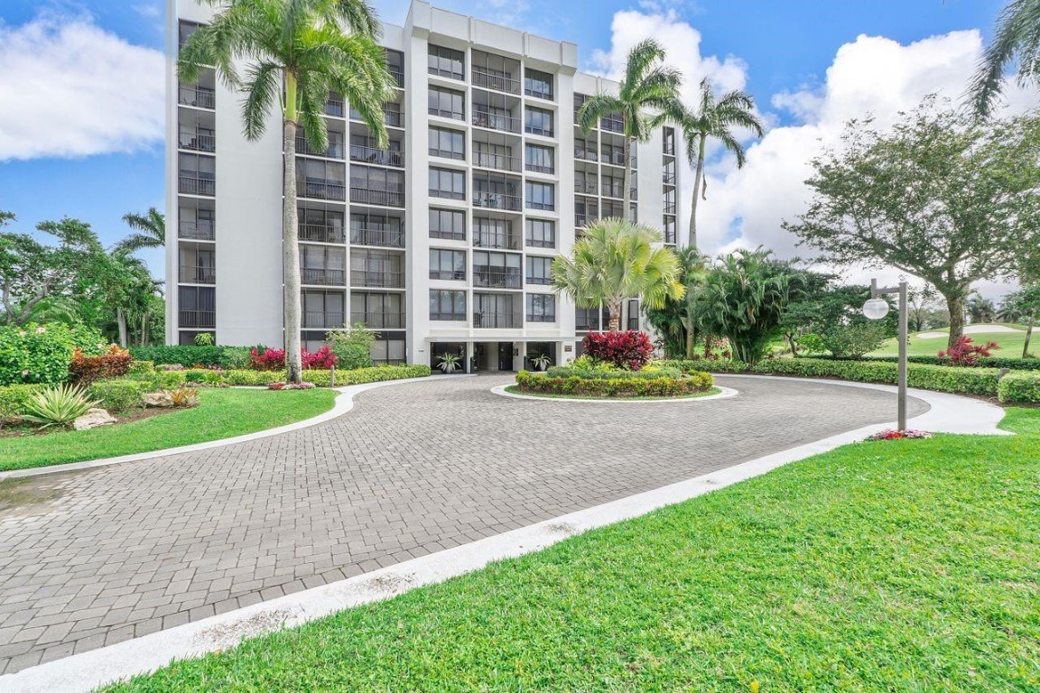 6797 Willow Wood Drive 6036