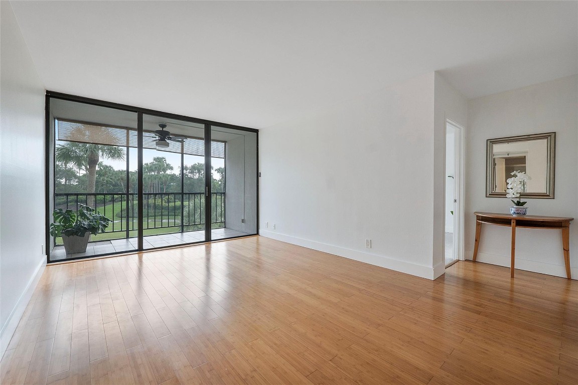 6797 Willow Wood Drive 6036