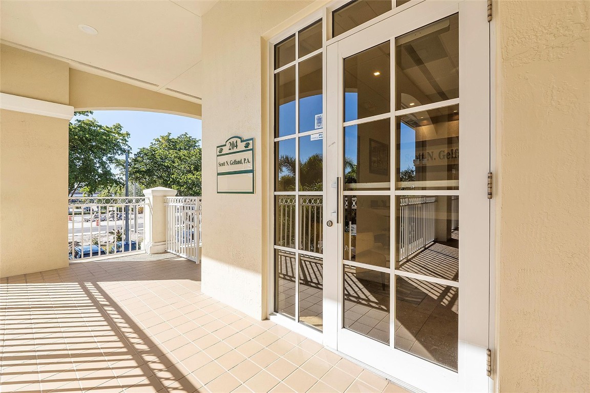 5491 N University Drive 213-214