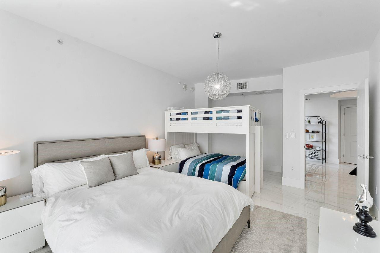 1 N Ocean Blvd 207